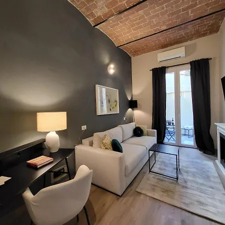 Courtyard Jacuzzi And Private Patio فلورنس