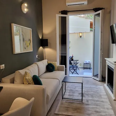 شقة Courtyard Jacuzzi And Private Patio فلورنس
